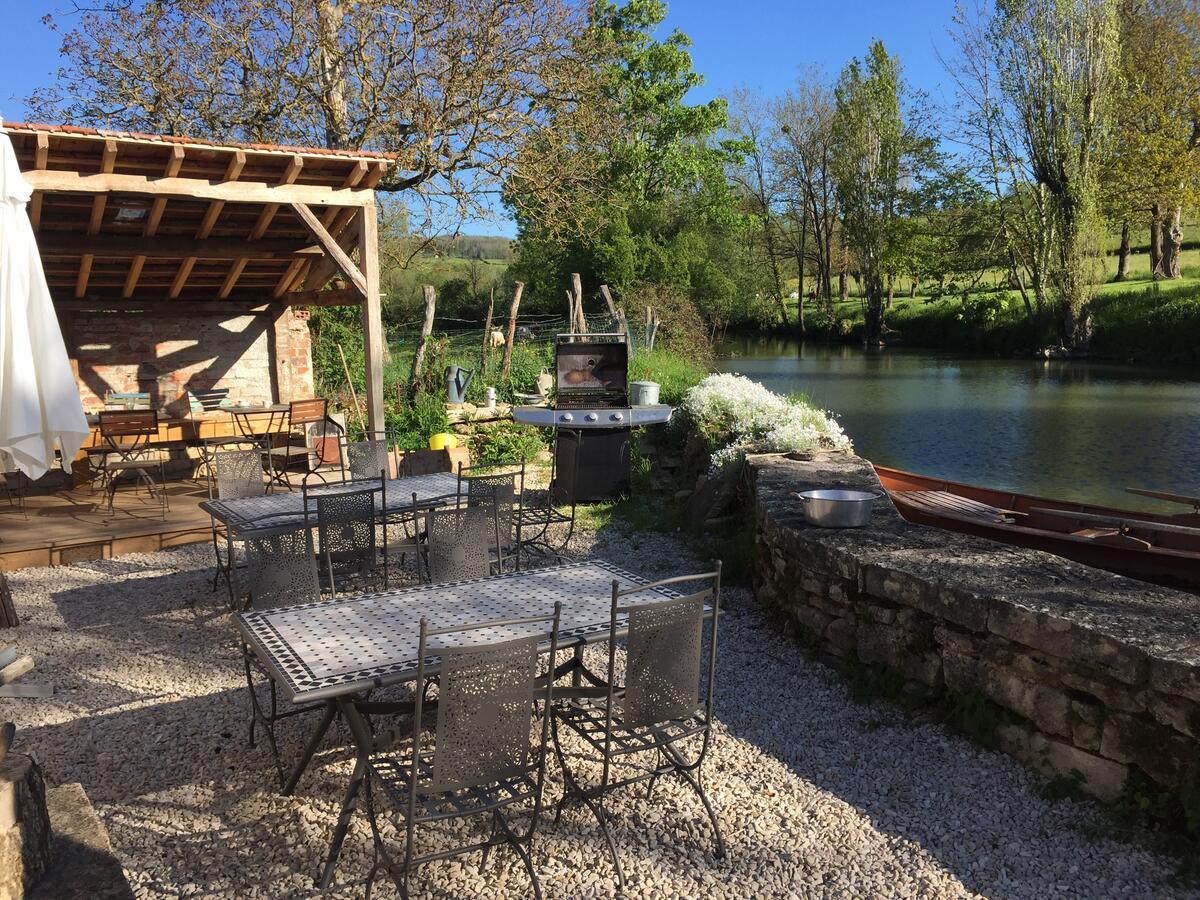 Bed and Breakfast Ancien moulin Créancey Exterior foto